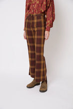 Cargar imagen en el visor de la galería, Pantalones Madras Marrón