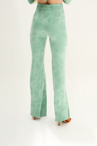Total Look Palmas Jade