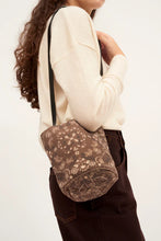 Cargar imagen en el visor de la galería, Polo Maite Crudo