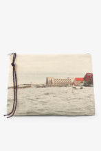 Cargar imagen en el visor de la galería, Bolso Pouch Kobenhavn + Tirador Burdeos