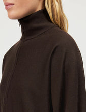 Cargar imagen en el visor de la galería, Polo Rickay Brown