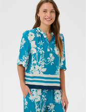 Cargar imagen en el visor de la galería, Blusa Sakura