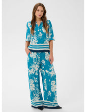 Cargar imagen en el visor de la galería, Blusa Sakura