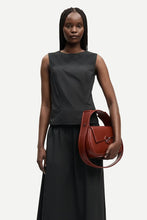 Cargar imagen en el visor de la galería, Falda Sathea Black