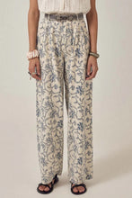 Cargar imagen en el visor de la galería, Pantalones Simone White Fuji