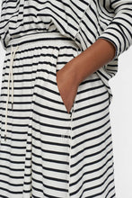 Cargar imagen en el visor de la galería, Falda Stripes Black