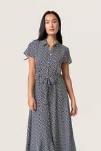 Cargar imagen en el visor de la galería, Vestido Arjana Lunares