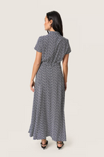 Cargar imagen en el visor de la galería, Vestido Arjana Lunares
