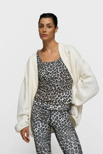 Cargar imagen en el visor de la galería, Camiseta Tank Leopard