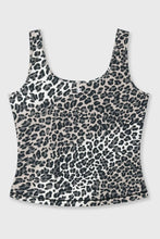 Cargar imagen en el visor de la galería, Camiseta Tank Leopard