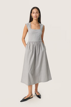 Cargar imagen en el visor de la galería, Vestido Phoebe Gris