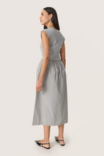 Cargar imagen en el visor de la galería, Vestido Phoebe Gris