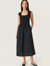 Cargar imagen en el visor de la galería, Vestido Simone Black