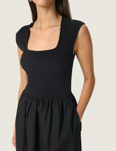 Cargar imagen en el visor de la galería, Vestido Simone Black