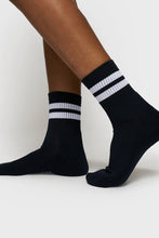 Cargar imagen en el visor de la galería, Calcetines Stripes Navy