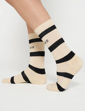 Cargar imagen en el visor de la galería, Calcetines Bold Stripe