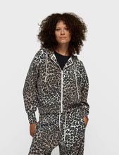 Cargar imagen en el visor de la galería, Sudadera Scuba Leopard
