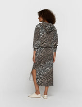 Cargar imagen en el visor de la galería, Falda Scuba Leopard