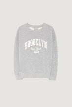 Cargar imagen en el visor de la galería, Sudadera Brooklyn Grey