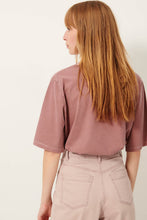 Cargar imagen en el visor de la galería, Camiseta Marble Rose