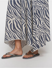 Cargar imagen en el visor de la galería, Vestido Strappy Zebra