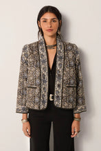 Cargar imagen en el visor de la galería, Chaqueta Sugata