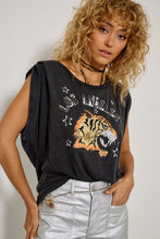 Cargar imagen en el visor de la galería, Camiseta Tiger