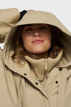 Cargar imagen en el visor de la galería, Chaqueta Parka The Quenn