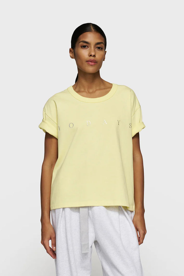 Camiseta Yellow Pastel