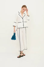 Cargar imagen en el visor de la galería, Total Look Contraste Hilo Blanco