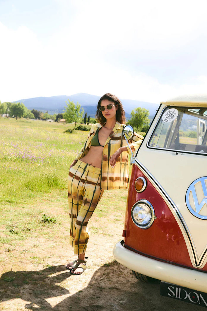 Total Look Icon Batik Amarillo