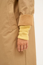 Cargar imagen en el visor de la galería, Trench Vera Camel