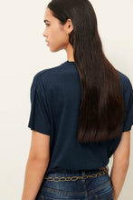 Cargar imagen en el visor de la galería, Camiseta Too Night Shadow