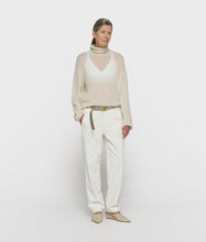 Cargar imagen en el visor de la galería, Jersey Turtleneck Thin Knit Ecru