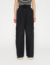 Cargar imagen en el visor de la galería, Pantalones Marsala