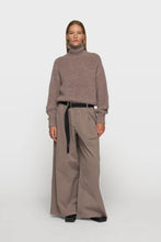 Cargar imagen en el visor de la galería, Pantalones Wide Taupe