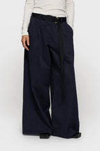 Cargar imagen en el visor de la galería, Pantalones Wide Dark Navy