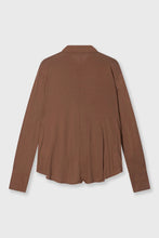 Cargar imagen en el visor de la galería, Blusa Wrap Truffle