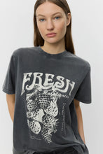 Cargar imagen en el visor de la galería, Camiseta Fresh Raspberries