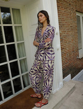 Cargar imagen en el visor de la galería, Pantalones Icon Tie Dye Morado