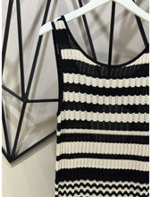 Cargar imagen en el visor de la galería, Vestido Linda