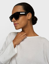 Cargar imagen en el visor de la galería, Top Batwing White