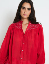Cargar imagen en el visor de la galería, Blusa Tulipan Rojo
