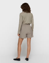 Cargar imagen en el visor de la galería, Blusa Wrap Fog