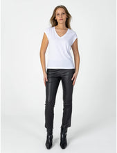 Cargar imagen en el visor de la galería, Camiseta Basic White