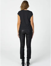 Cargar imagen en el visor de la galería, Camiseta Basic Black