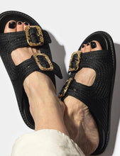 Cargar imagen en el visor de la galería, Sandalias Carlota Rafia Negro
