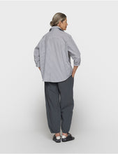 Cargar imagen en el visor de la galería, Pantalones Jogger Crinkle