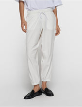 Cargar imagen en el visor de la galería, Pantalones Jogger Clody