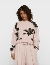 Cargar imagen en el visor de la galería, Sudadera Flowers Powder